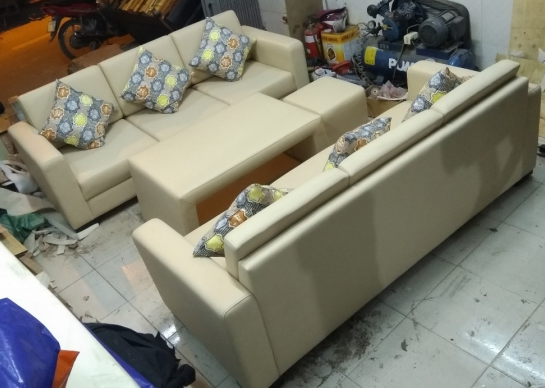 sofa da phòng khách giá rẻ